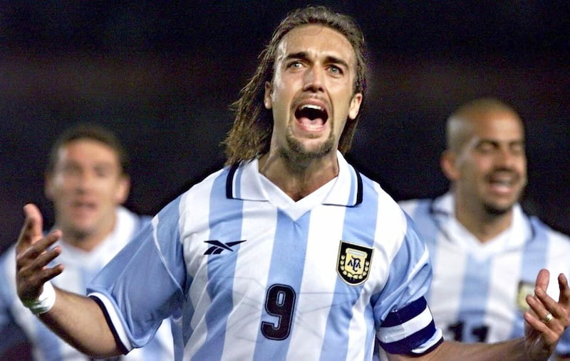 Huyền thoại Gabriel Batistuta luôn sống mãi trong lòng người hâm mộ 