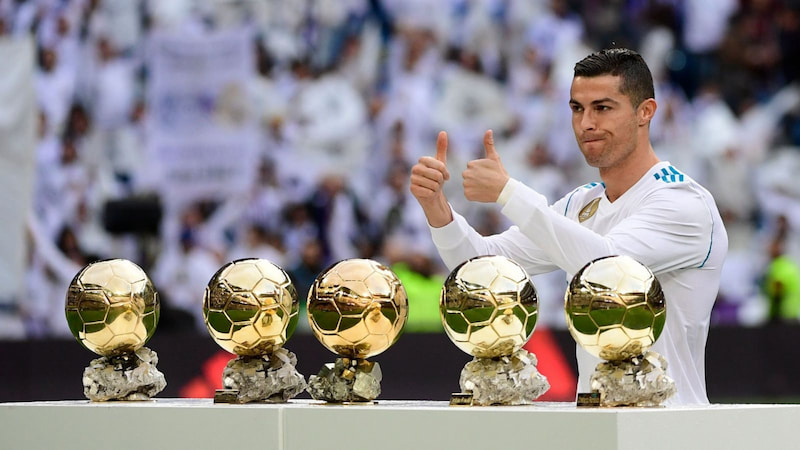 Ronaldo sở hữu hàng loạt danh hiệu cá nhân cũng như tập thể trong sự nghiệp